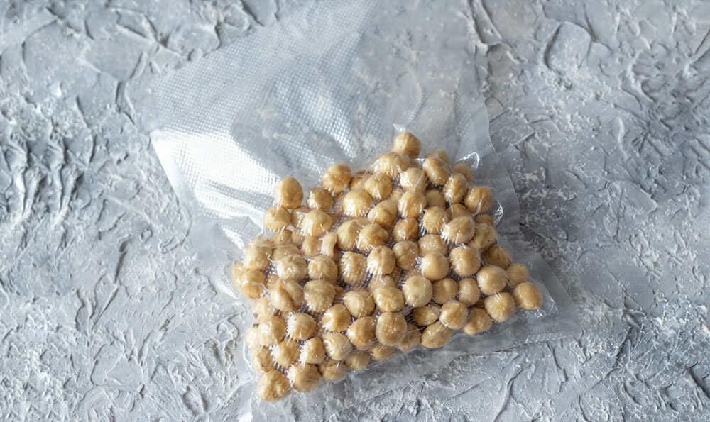 vacuum sealed bag for nuts